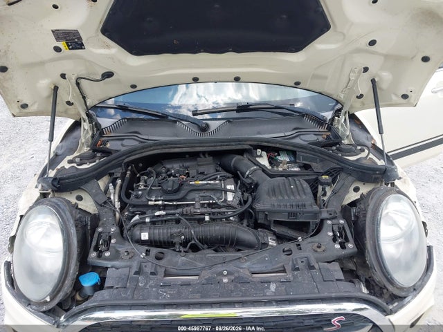 Mini Clubman Cooper S 2017 WMWLN9C32H2E49592 Image 10