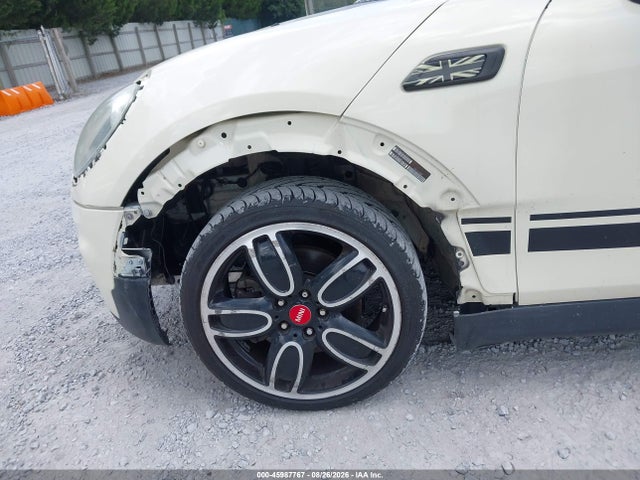 Mini Clubman Cooper S 2017 WMWLN9C32H2E49592 Image 18