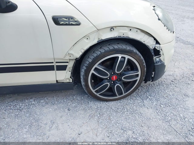 Mini Clubman Cooper S 2017 WMWLN9C32H2E49592 Image 20