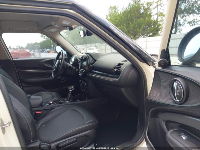Mini Clubman Cooper S 2017 WMWLN9C32H2E49592 Image 5
