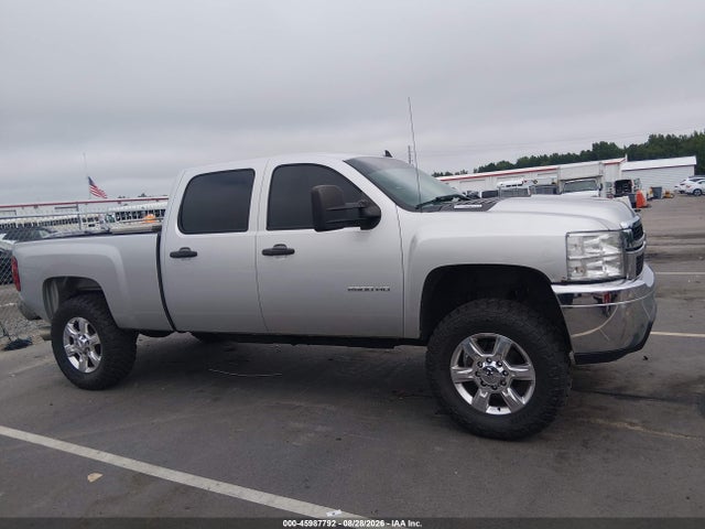 2011 Chevrolet Silverado 2500hd Lt მანქანა იყიდება აუქციონზე, vin: 1GC1KXC8XBF126083, აუქციონის ნომერი: 45987792