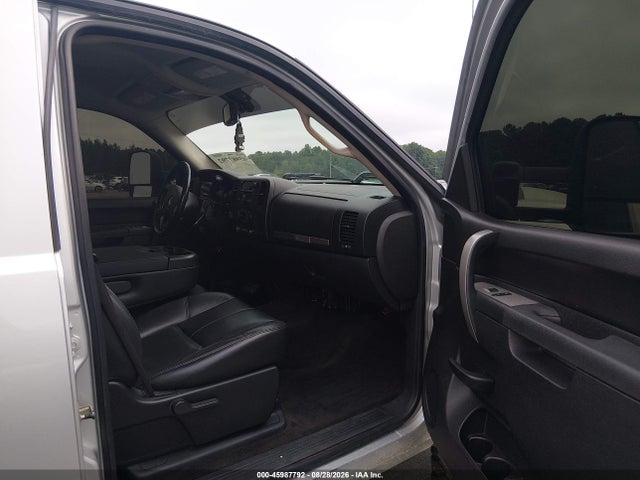 2011 Chevrolet Silverado 2500hd Lt მანქანა იყიდება აუქციონზე, vin: 1GC1KXC8XBF126083, აუქციონის ნომერი: 45987792