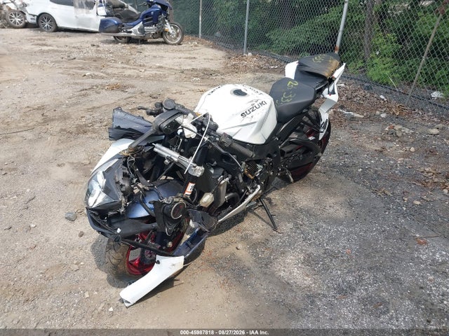 Suzuki GSX-R600 2025 JS1GN7FA2S7101568 Image 2
