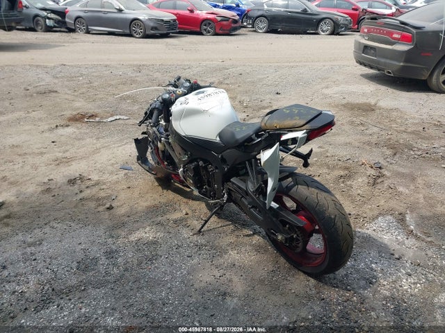 Suzuki GSX-R600 2025 JS1GN7FA2S7101568 Image 3