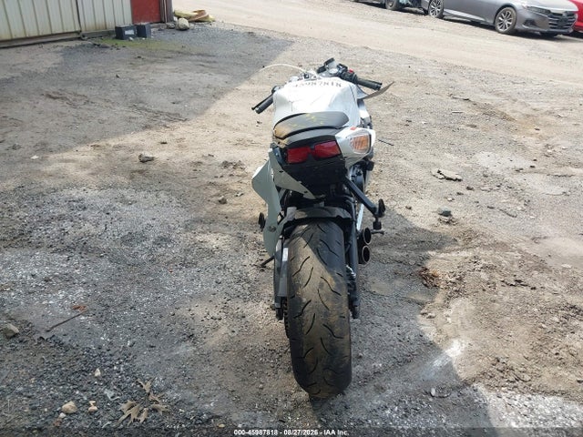 Suzuki GSX-R600 2025 JS1GN7FA2S7101568 Image 6