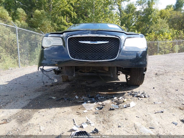 Aukcja sprzedaży 2015 Chrysler 300 300s, vin: 2C3CCABG9FH872691, numer aukcji: 45987826