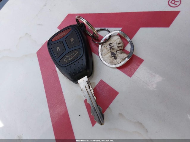 2005 Jeep Grand Cherokee Limited მანქანა იყიდება აუქციონზე, vin: 1J4HR58215C675058, აუქციონის ნომერი: 45987833