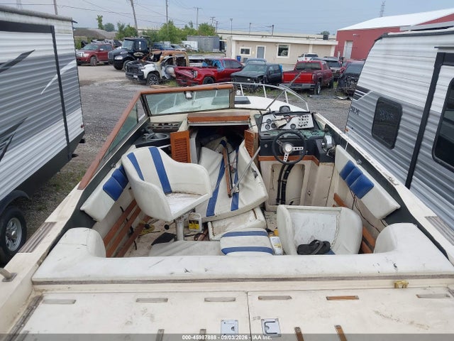 45987888 :رقم المزاد ، CCBAF107M80G vin ، 1980 Chris Craft Other مزاد بيع