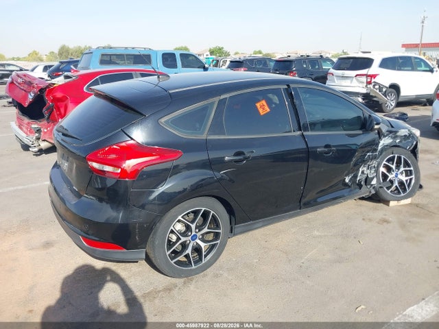 Ford FOCUS SEL 2017 1FADP3M25HL219806 Image 6