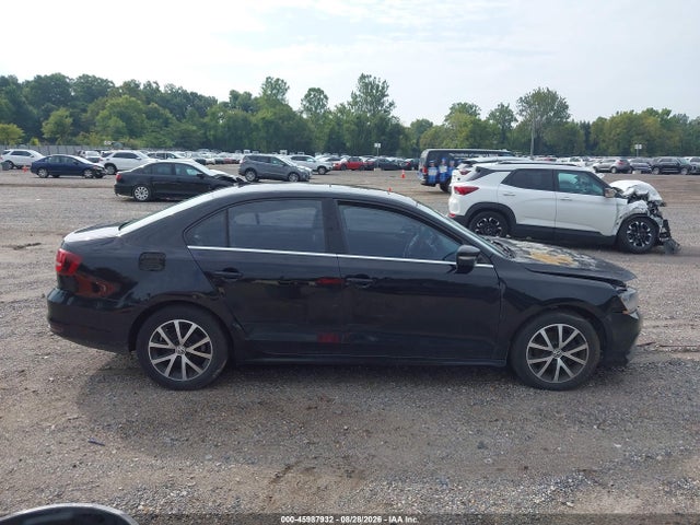 2017 Volkswagen Jetta 1.4t Se მანქანა იყიდება აუქციონზე, vin: 3VWDB7AJ5HM396119, აუქციონის ნომერი: 45987932