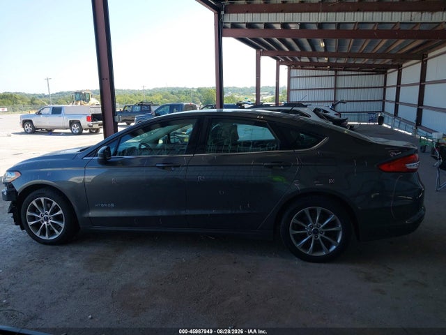 45987949 :رقم المزاد ، 3FA6P0LU9HR382132 vin ، 2017 Ford Fusion Hybrid Se مزاد بيع