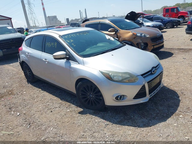 Продаж на аукціоні авто 2012 Ford Focus Titanium, vin: 1FAHP3N22CL464541, номер лоту: 45987959