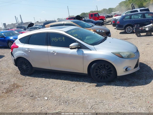Продаж на аукціоні авто 2012 Ford Focus Titanium, vin: 1FAHP3N22CL464541, номер лоту: 45987959