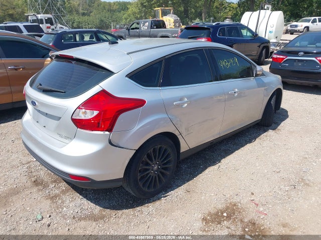 Продаж на аукціоні авто 2012 Ford Focus Titanium, vin: 1FAHP3N22CL464541, номер лоту: 45987959