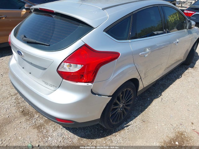 Продаж на аукціоні авто 2012 Ford Focus Titanium, vin: 1FAHP3N22CL464541, номер лоту: 45987959