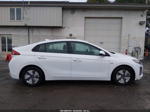 Auction sale of the 2020 Hyundai Ioniq Hybrid Blue, vin: KMHC65LC8LU219151, lot number: 45987976