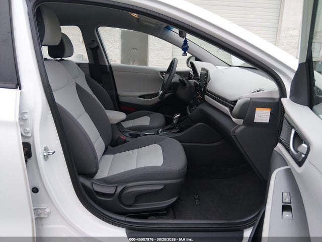 Auction sale of the 2020 Hyundai Ioniq Hybrid Blue, vin: KMHC65LC8LU219151, lot number: 45987976