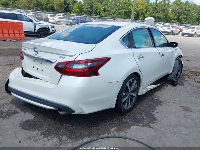 2018 Nissan Altima 2.5 Sr მანქანა იყიდება აუქციონზე, vin: 1N4AL3AP7JC101339, აუქციონის ნომერი: 45987988