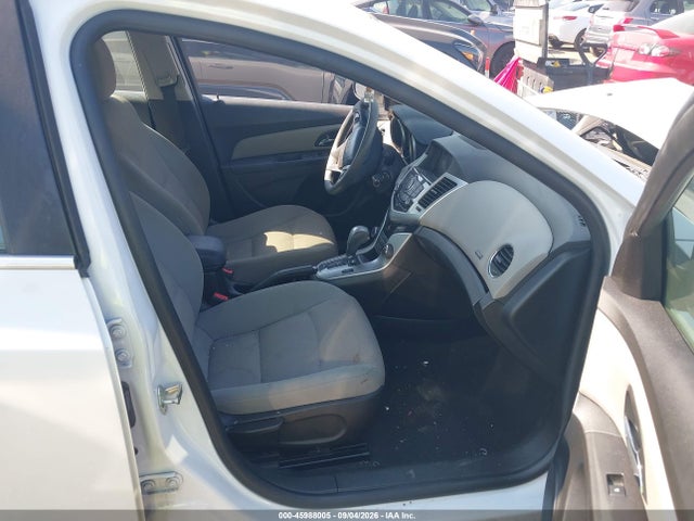 Продажа на аукционе авто 2015 Chevrolet Cruze 1lt Auto, vin: 1G1PC5SB8F7102995, номер лота: 45988005