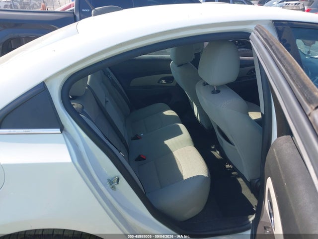 Продажа на аукционе авто 2015 Chevrolet Cruze 1lt Auto, vin: 1G1PC5SB8F7102995, номер лота: 45988005