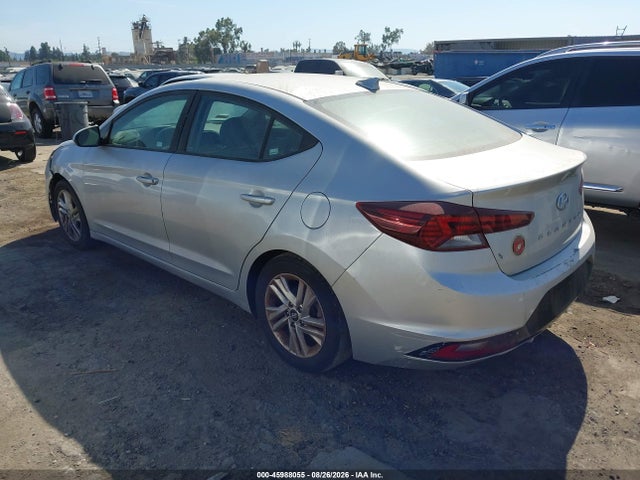 Hyundai ELANTRA SEL 2019 5NPD84LF6KH413127 Image 3