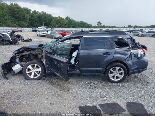 2013 Subaru Outback 2.5i Premium მანქანა იყიდება აუქციონზე, vin: 4S4BRBCC8D3228411, აუქციონის ნომერი: 45988096