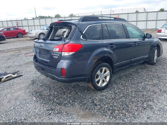 2013 Subaru Outback 2.5i Premium მანქანა იყიდება აუქციონზე, vin: 4S4BRBCC8D3228411, აუქციონის ნომერი: 45988096