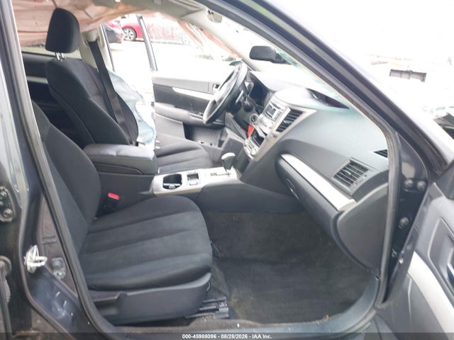 2013 Subaru Outback 2.5i Premium მანქანა იყიდება აუქციონზე, vin: 4S4BRBCC8D3228411, აუქციონის ნომერი: 45988096