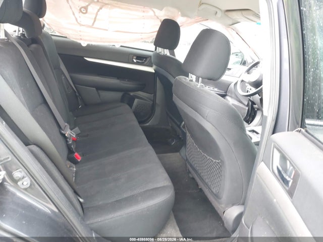 2013 Subaru Outback 2.5i Premium მანქანა იყიდება აუქციონზე, vin: 4S4BRBCC8D3228411, აუქციონის ნომერი: 45988096