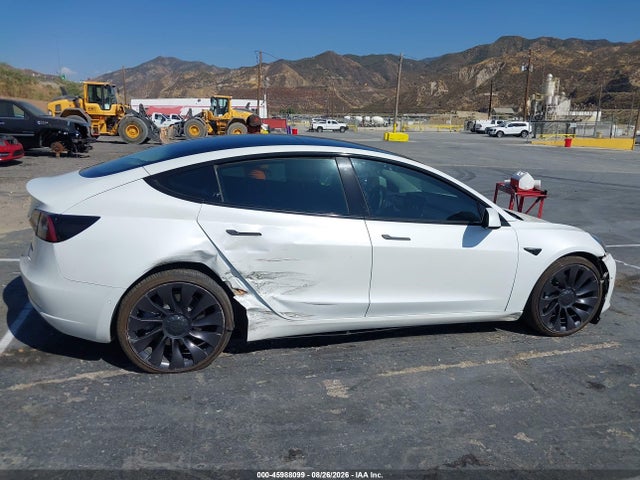 5YJ3E1EBXKF437412 Tesla Model 3 Long Range/performance