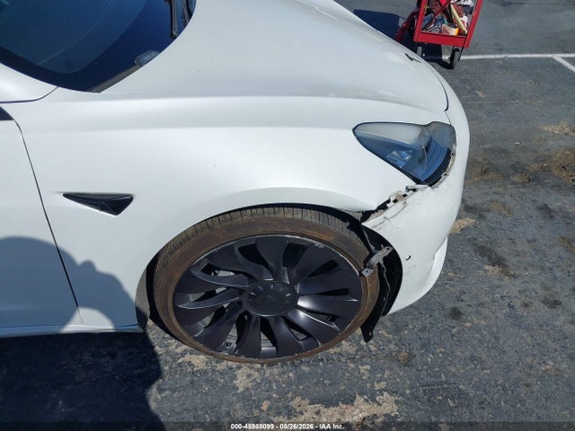 5YJ3E1EBXKF437412 Tesla Model 3 Long Range/performance