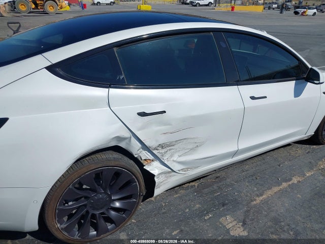 5YJ3E1EBXKF437412 Tesla Model 3 Long Range/performance