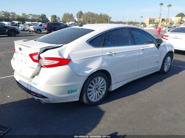 45988114 :رقم المزاد ، 3FA6P0SU1ER256263 vin ، 2014 Ford Fusion Energi Titanium مزاد بيع