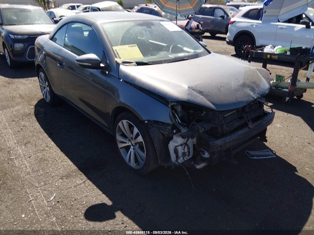 2013 Volkswagen Eos Lux მანქანა იყიდება აუქციონზე, vin: WVWFW8AH4DV004444, აუქციონის ნომერი: 45988115