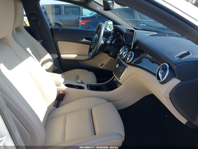 Aukcja sprzedaży 2016 Mercedes-benz Cla 250 4matic, vin: WDDSJ4GB2GN389599, numer aukcji: 45988117