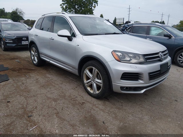 2014 Volkswagen Touareg 3.6l R-line მანქანა იყიდება აუქციონზე, vin: WVGDF9BP6ED007304, აუქციონის ნომერი: 45988122