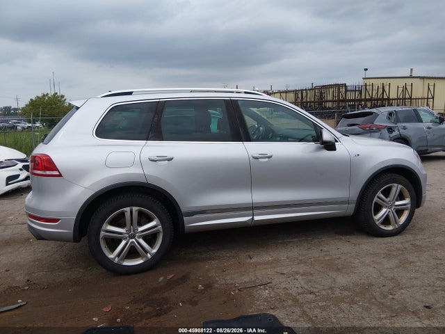2014 Volkswagen Touareg 3.6l R-line მანქანა იყიდება აუქციონზე, vin: WVGDF9BP6ED007304, აუქციონის ნომერი: 45988122
