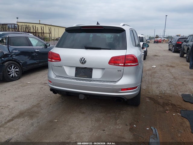 2014 Volkswagen Touareg 3.6l R-line მანქანა იყიდება აუქციონზე, vin: WVGDF9BP6ED007304, აუქციონის ნომერი: 45988122