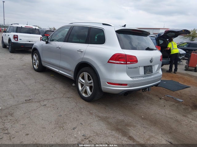 2014 Volkswagen Touareg 3.6l R-line მანქანა იყიდება აუქციონზე, vin: WVGDF9BP6ED007304, აუქციონის ნომერი: 45988122