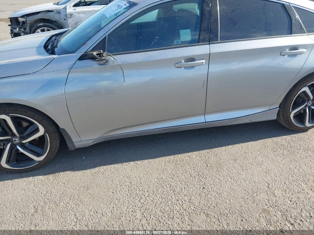 45988126 :رقم المزاد ، 1HGCV1F33NA120982 vin ، 2022 Honda Accord Sport مزاد بيع