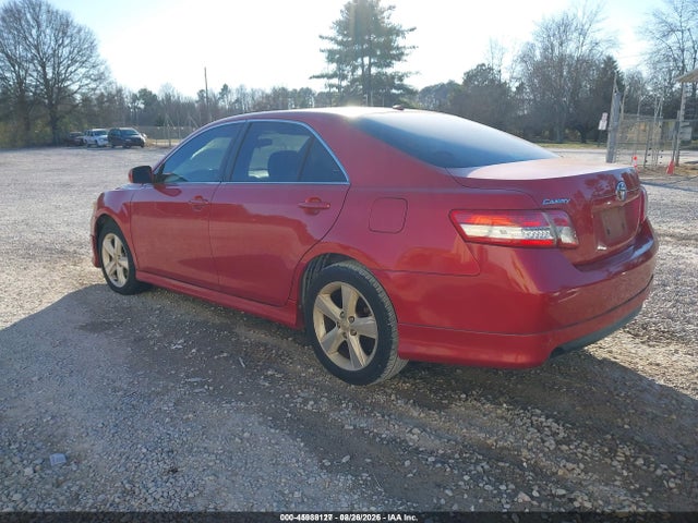 2010 Toyota Camry Se მანქანა იყიდება აუქციონზე, vin: 4T1BF3EK3AU069693, აუქციონის ნომერი: 45988127
