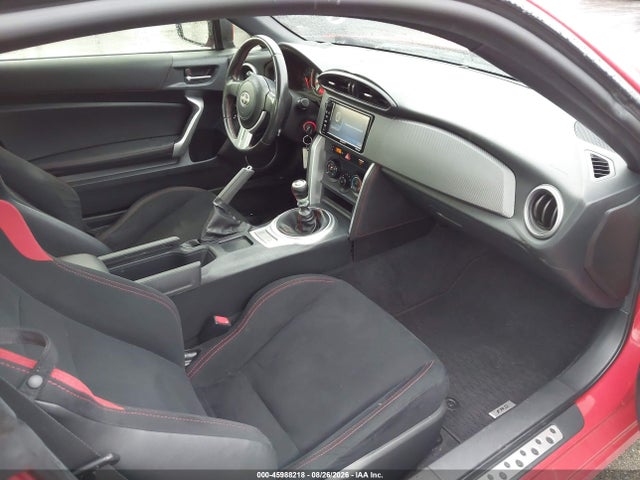 Scion FR-S 2016 JF1ZNAA11G9703107 Image 5