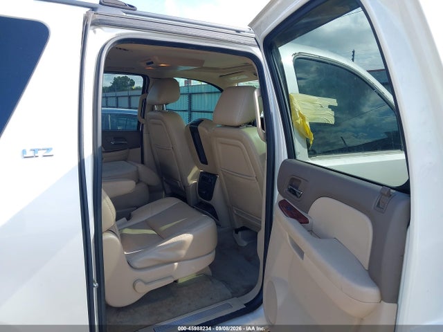2013 Chevrolet Suburban Ltz მანქანა იყიდება აუქციონზე, vin: 1GNSCKE06DR141376, აუქციონის ნომერი: 45988234