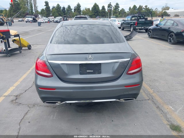 Mercedes-Benz E 300 2017 WDDZF4JB5HA233297 Image 16