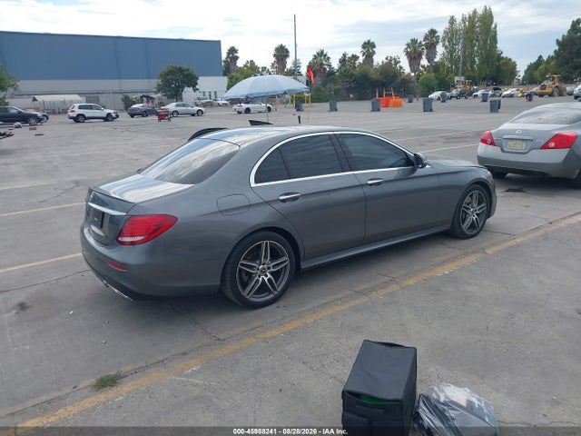 Mercedes-Benz E 300 2017 WDDZF4JB5HA233297 Image 4