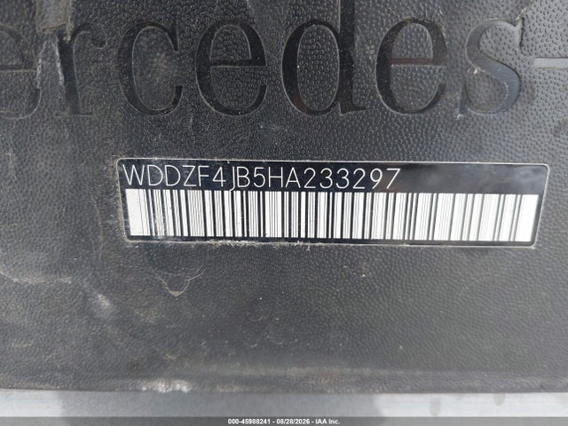 Mercedes-Benz E 300 2017 WDDZF4JB5HA233297 Image 9