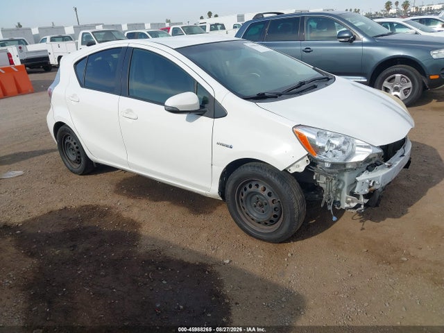 2013 Toyota Prius C One მანქანა იყიდება აუქციონზე, vin: JTDKDTB31D1049780, აუქციონის ნომერი: 45988265