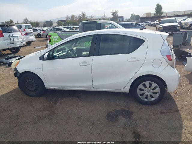 Aukcja sprzedaży 2013 Toyota Prius C One, vin: JTDKDTB31D1049780, numer aukcji: 45988265