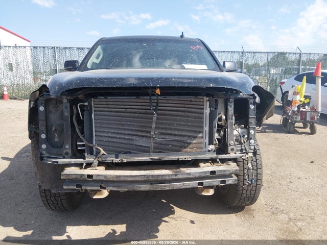 Продажа на аукционе авто 2017 Gmc Yukon Slt, vin: 1GKS2BKC7HR325830, номер лота: 45988286