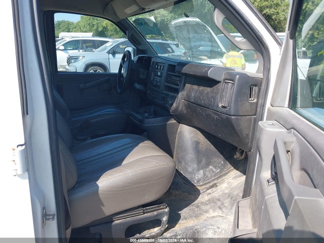 Продажа на аукционе авто 2017 Chevrolet Express 2500 Work Van, vin: 1GCWGAFF3H1108495, номер лота: 45988305